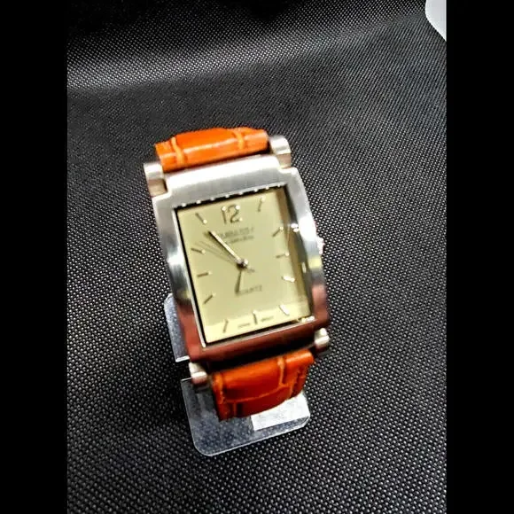 Rare Hinged Lug Embassy Gruen Vintage Men's‎ Tank Dress Watch